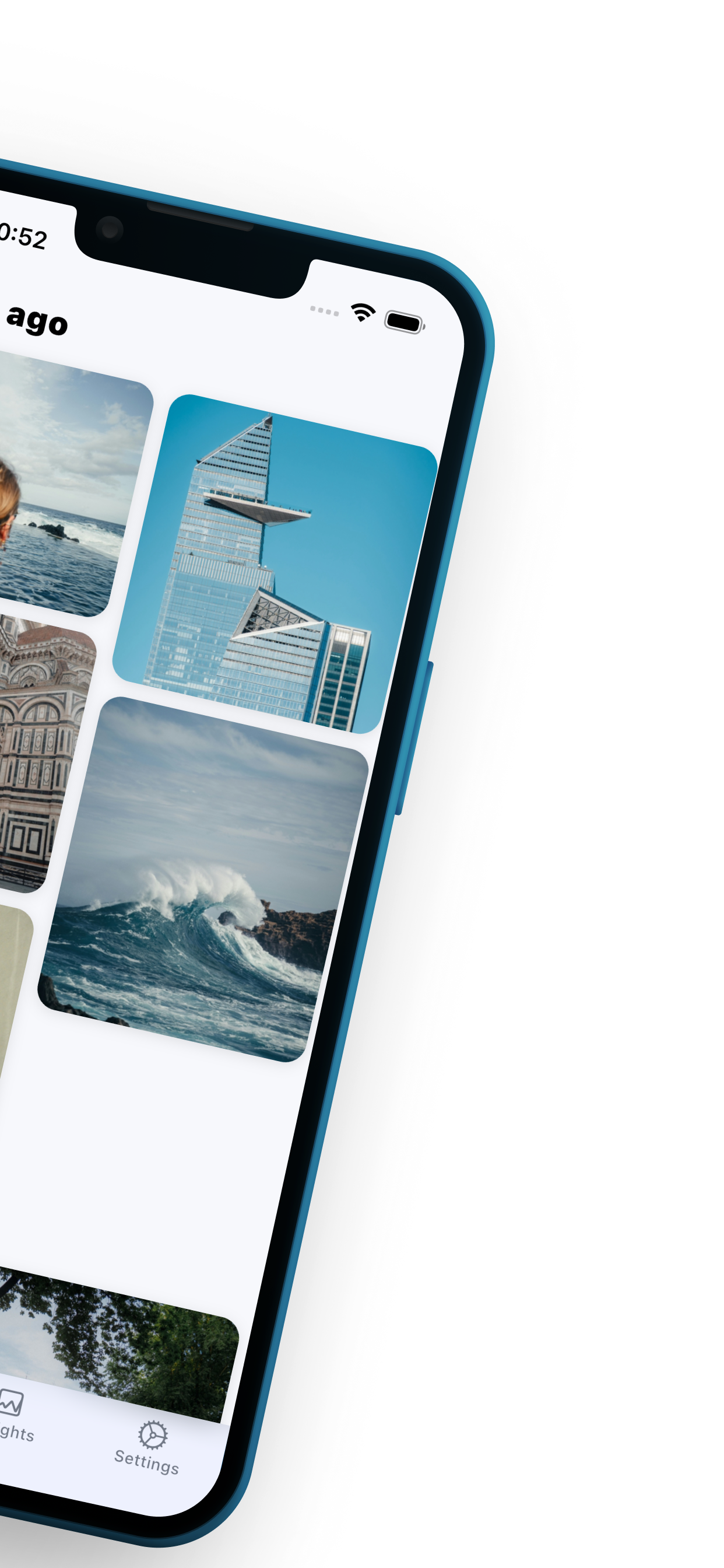 Full-screen memory view with immersive photo experience